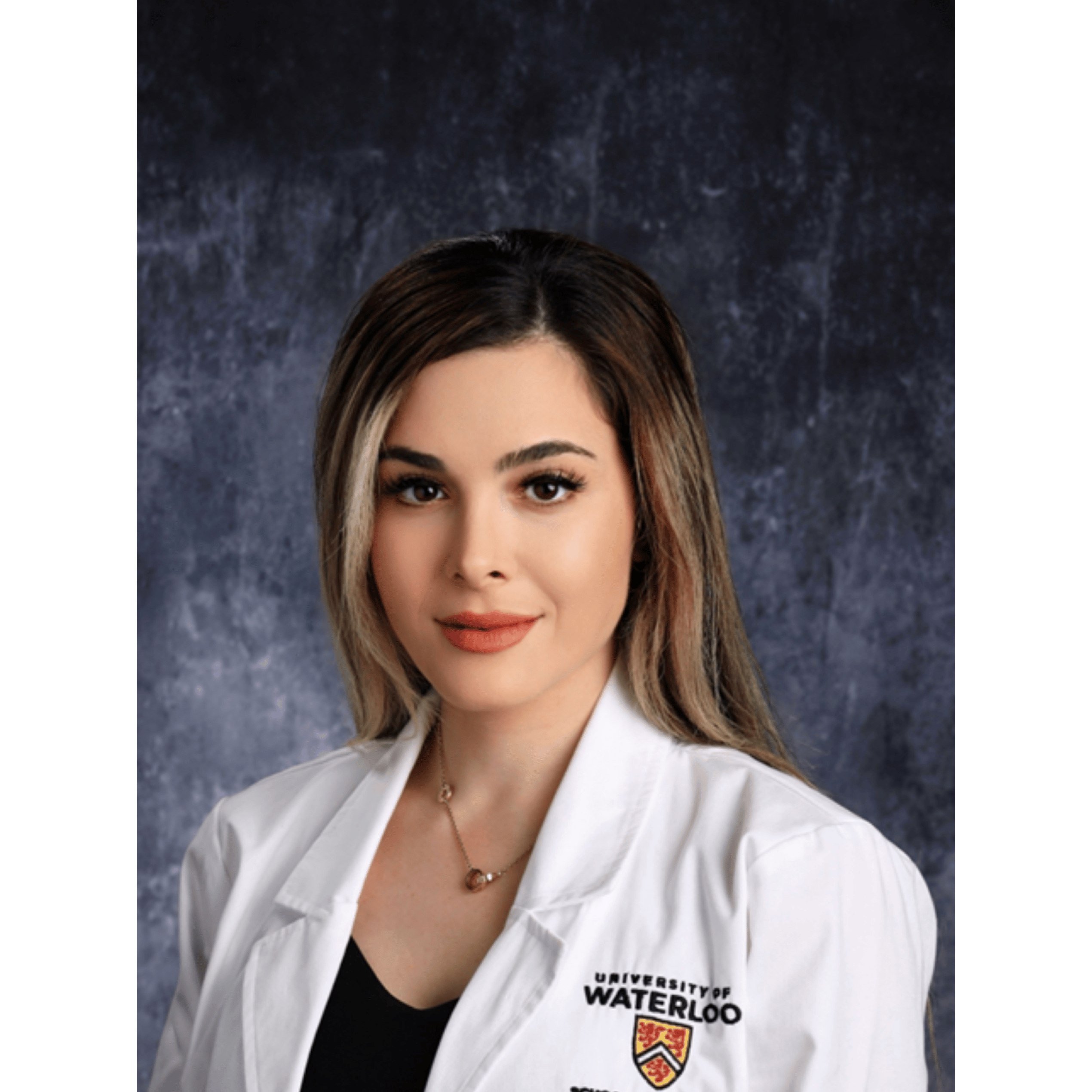 Dr. Roxana Jafarramzi